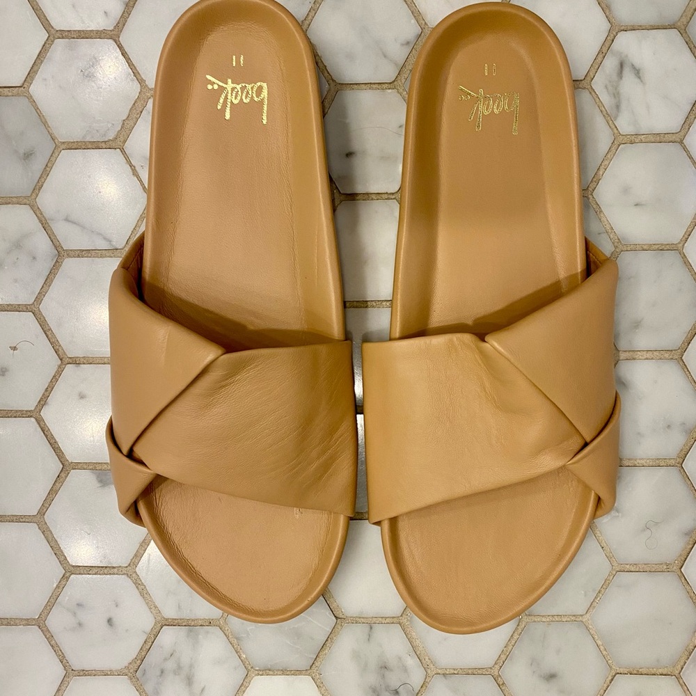 beek Tan Leather Sandals - Picture 6 of 8